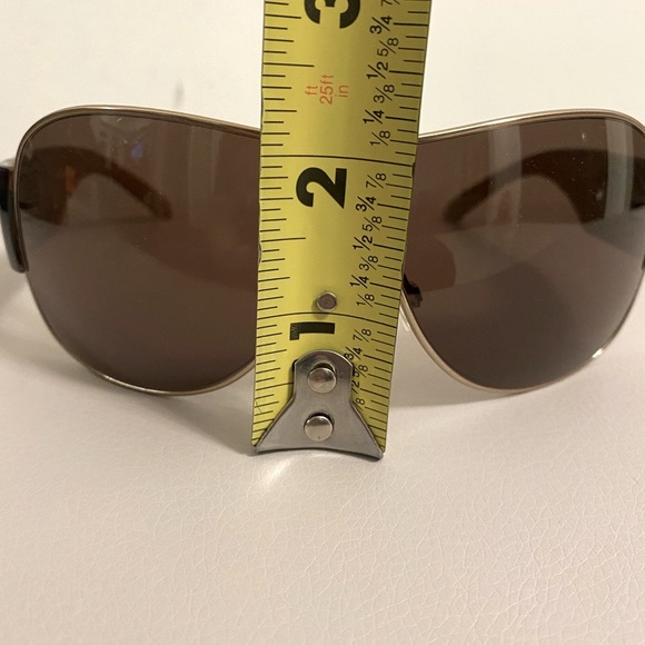 Authentic Chanel sunglasses with cc logo - Picture 11 of 11